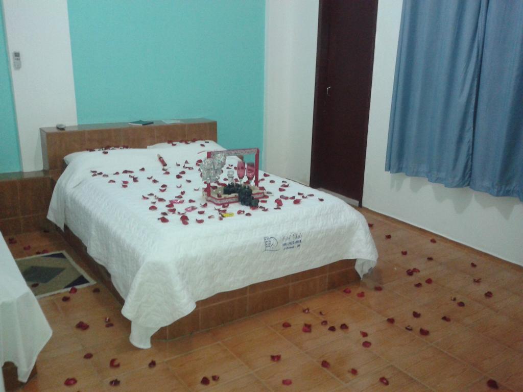 Hotel Chale Ji-Paraná Quarto foto